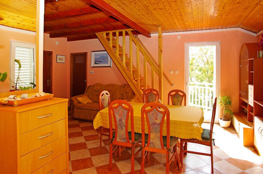 Apartments Julija Вела Лука Стая снимка