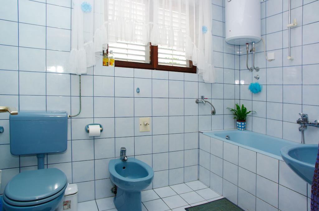 Apartments Julija Вела Лука Стая снимка